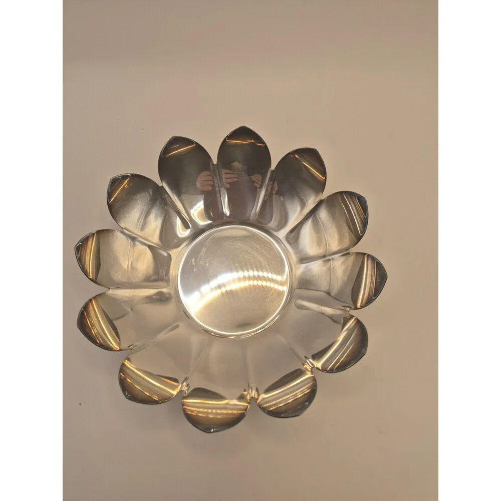 Reed & Barton Silver Plate Water Lily Lotus Bowl Dish #3002